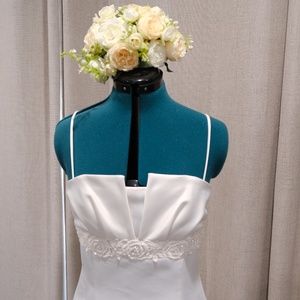 Vintage Satin Wedding Gown with Elegant 3D Rose Detailing